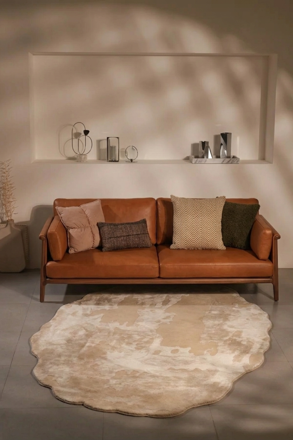 How Saara Rugs Stand Out: The Unique Charm of Indian Handcrafted Rugs