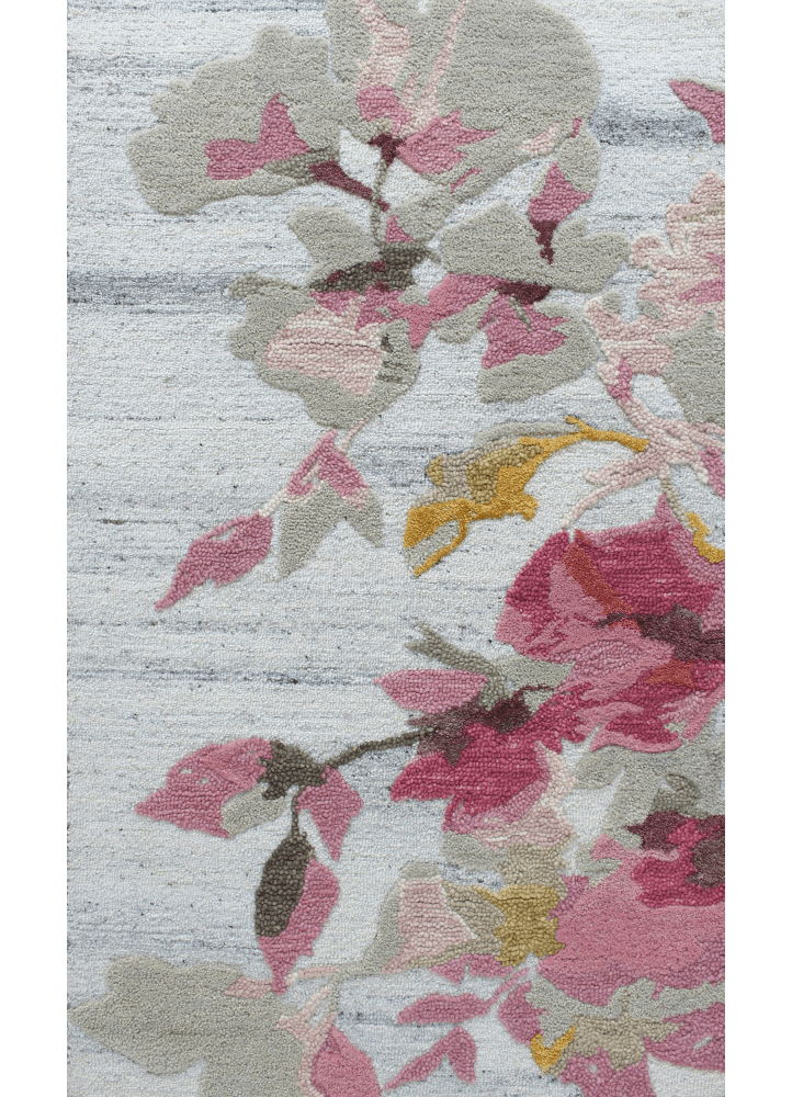 Floral Majesty Hand-Tufted Rug
