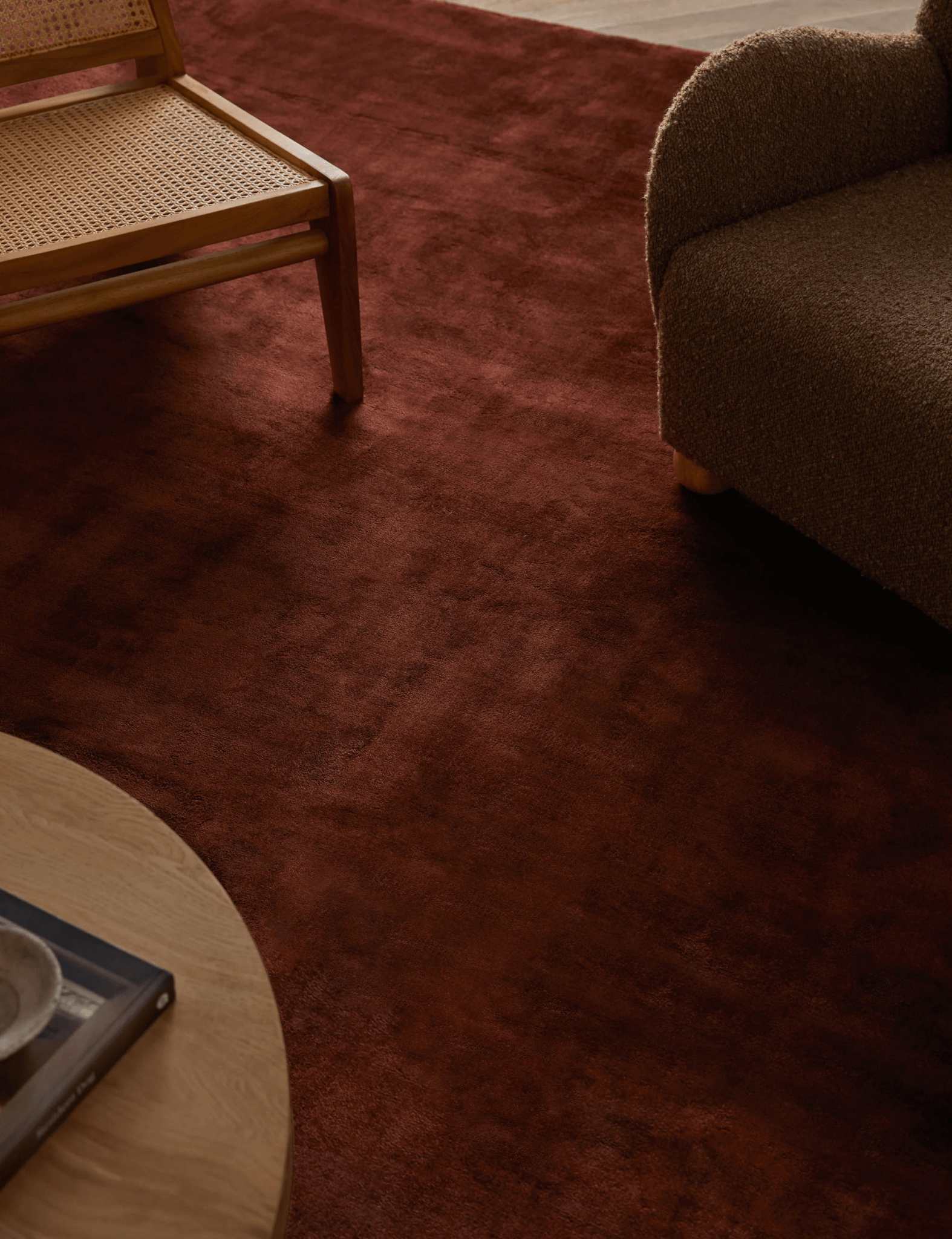 Luxe Striato Viscose Rug in Rust