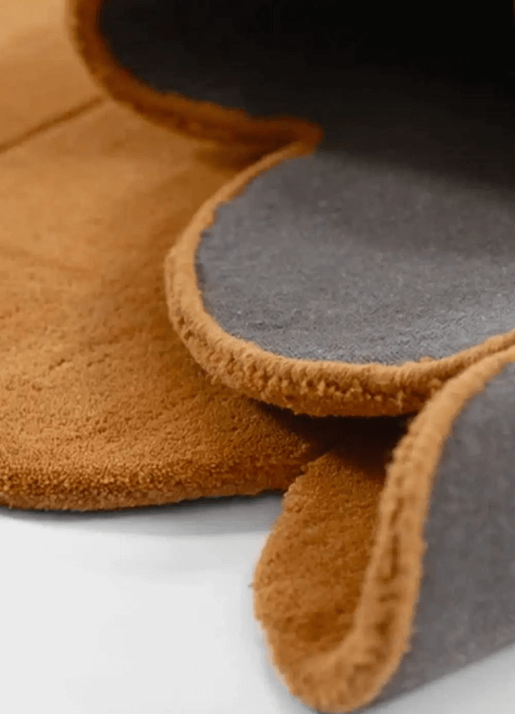 Scalloped Hand Tufted Wool Rug