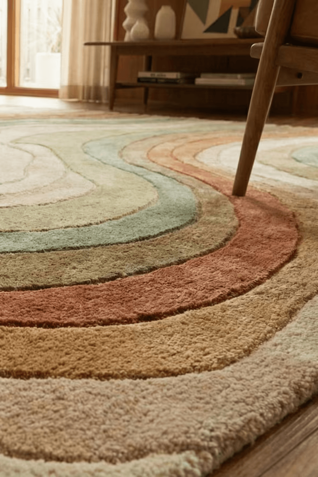 Close-up of the Sand Dune Contour Scallop Rug showcasing its scallop area rug design and tonal gradient.