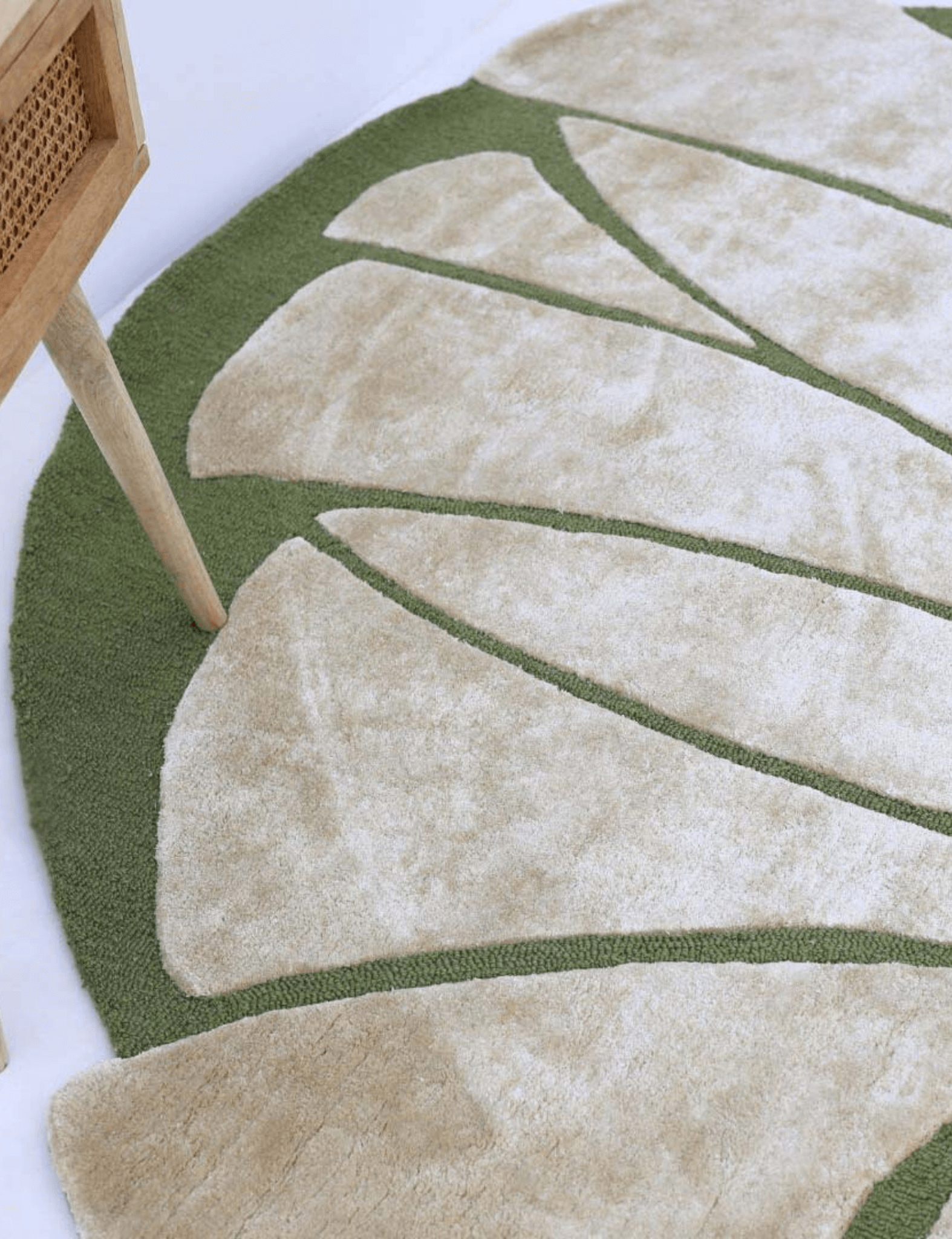 ColorFusion Handmade Shaped Rug