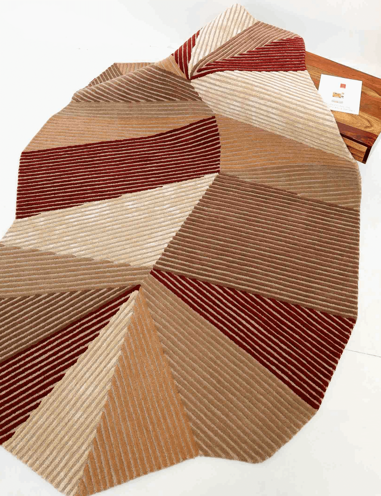 Aurora Blend Shaped Rug