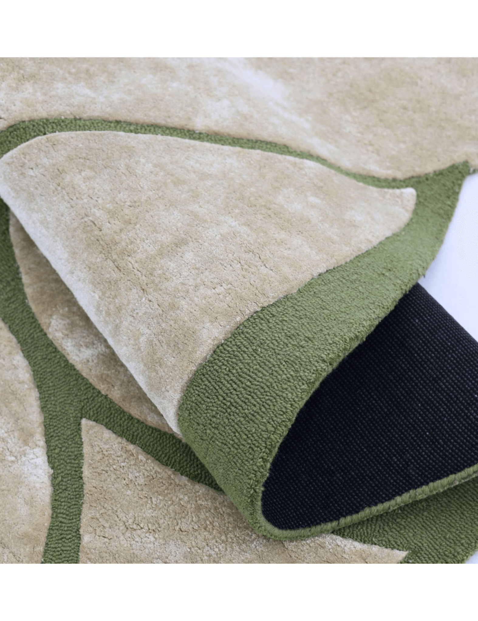 ColorFusion Handmade Shaped Rug