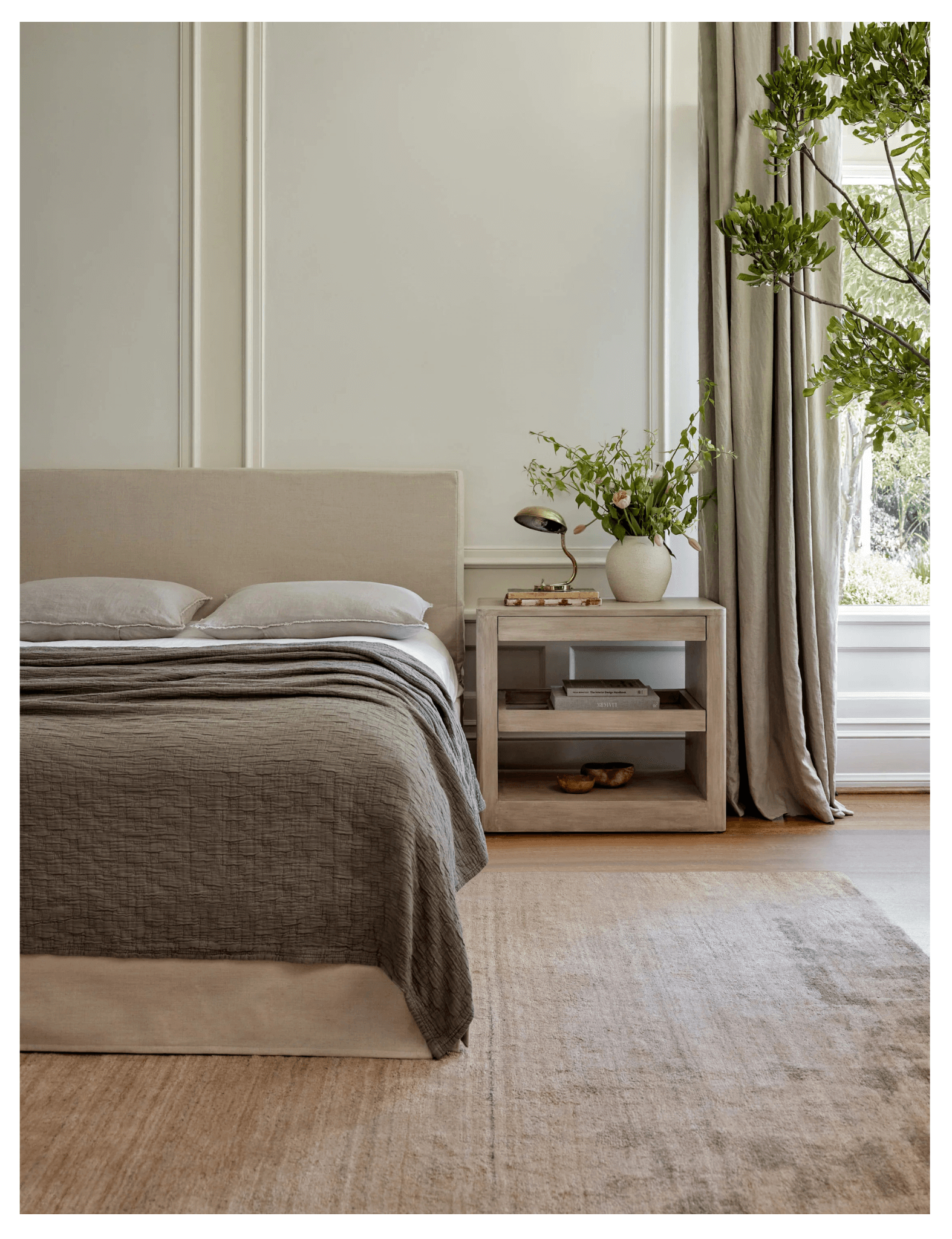 Luxe Striato Viscose Rug in Mauve