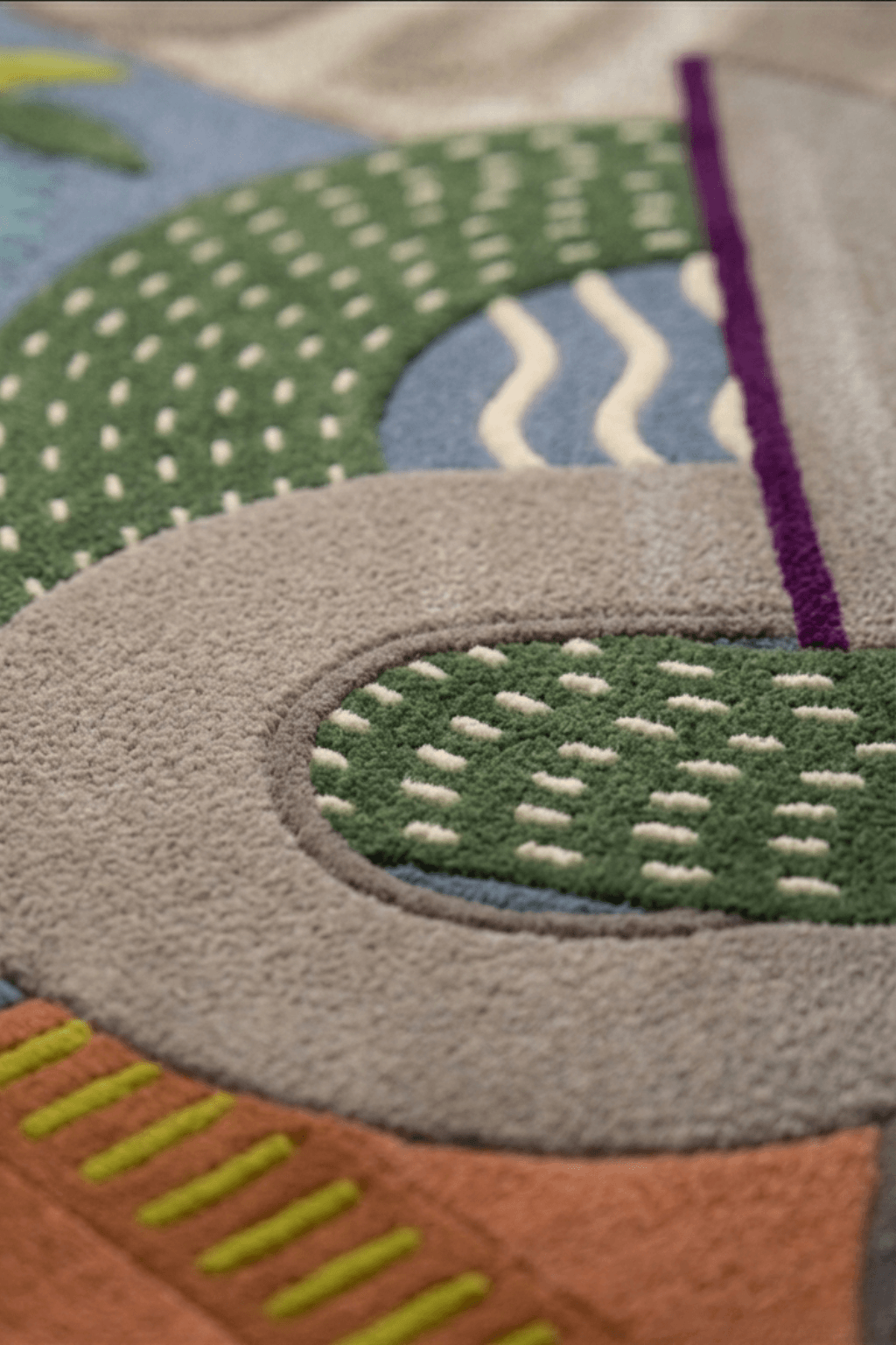 The Chroma-Flow Irregular Rug