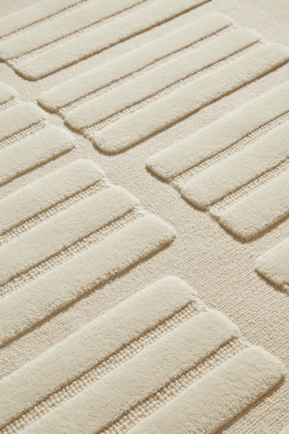 Sound Hybrid-Tufted Rug