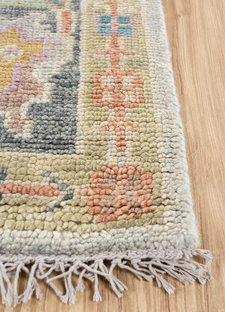 Pastel Blue & Blue Daisy Hand-Knotted Rug