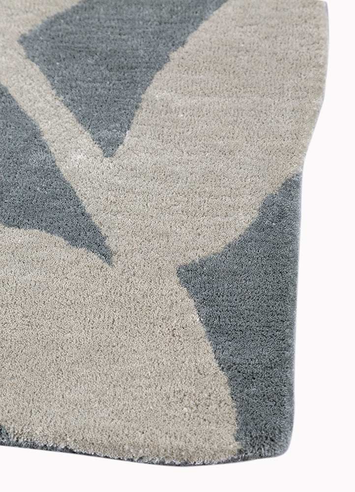 mineral blue/spa blue Floral Hand Tufted Rug