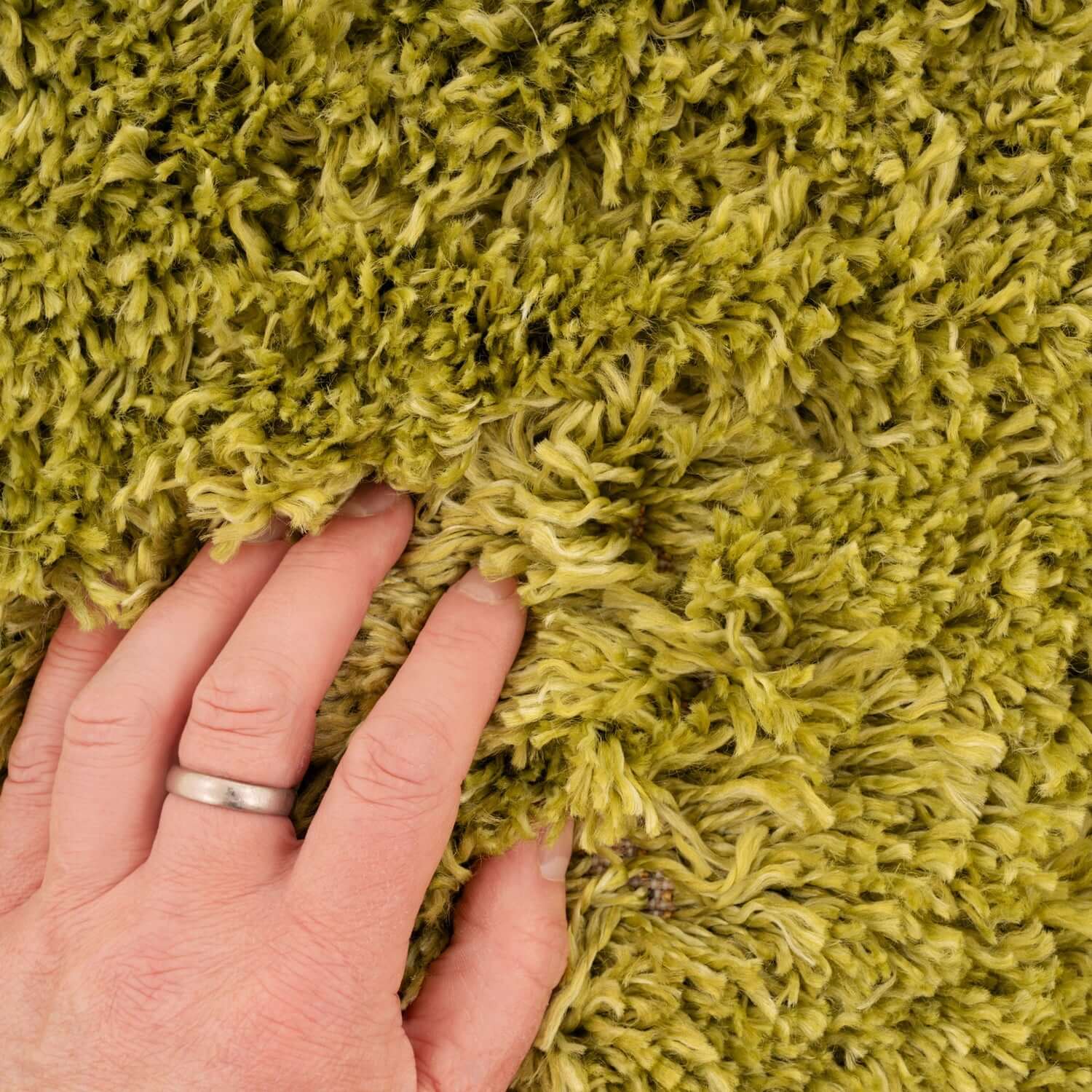 Super Soft Luxury Moss Green Shaggy Rug