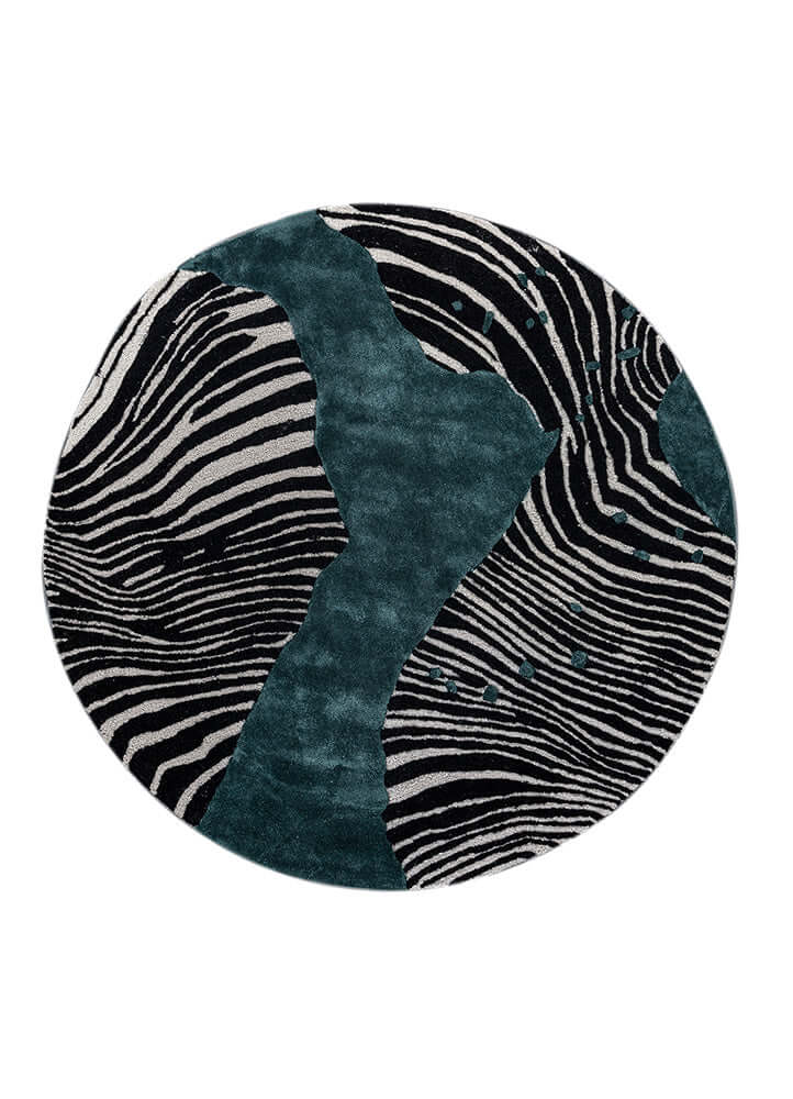 soft beige/white hand tufted Rug