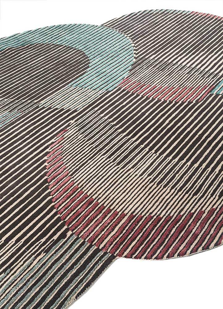 Antique Black/Pink Tint Hand Tufted