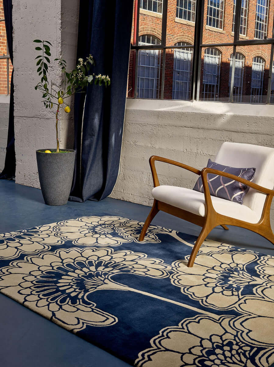 Floral Midnight Hand-Tufted Rug