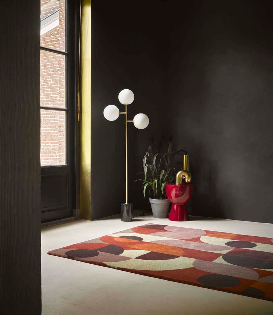 Red Pale Modern Hand-Tufted Rug