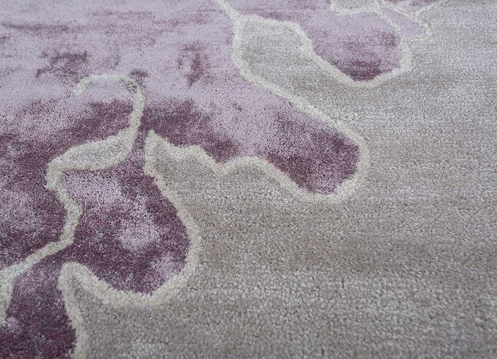 Mauve/Classic Gray Hand Tufted Rug