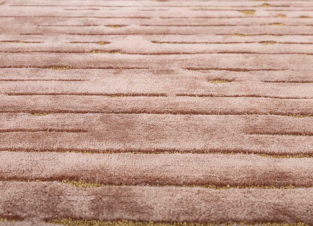 Apricot & Light Topaz Abstract Hand-Tufted Rug