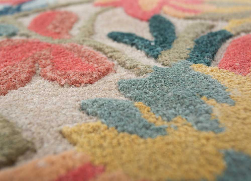 cloud white Floral Hand Tufted Rug