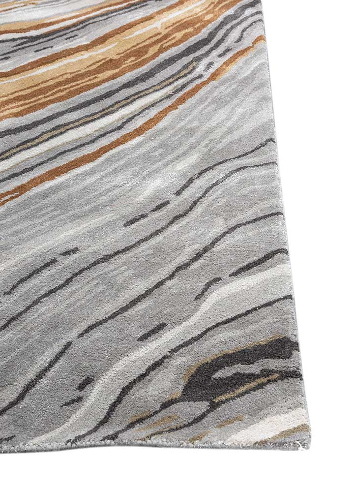 Tint & Deep Charcoal Hand-Tufted Rug
