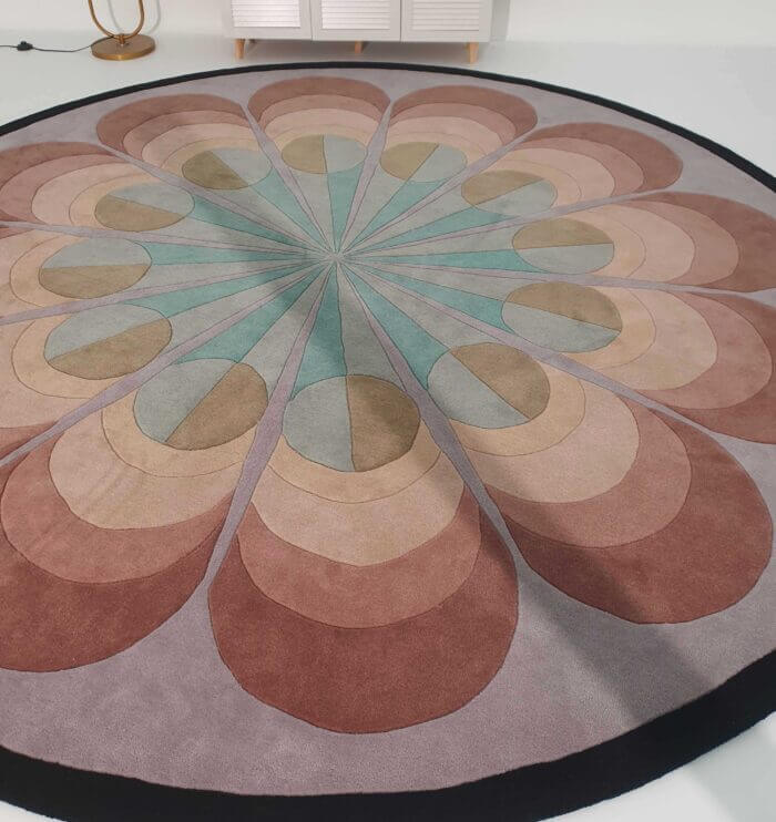 Retro Bloom – Kaleidoscope Round Rug