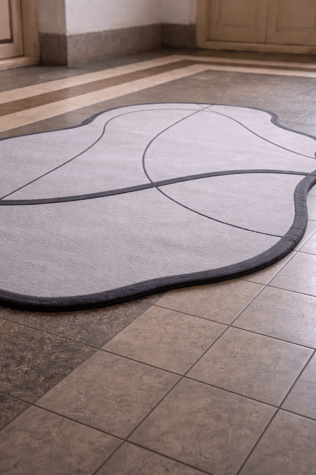 Damia Grey Abstract Wool Rug