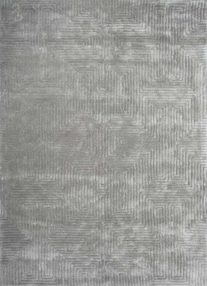 Grey Tranquil Hand-Tufted Rug