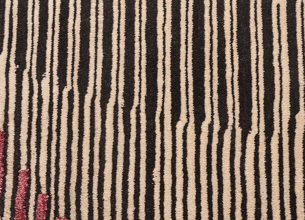 Antique Black/Pink Tint Hand Tufted