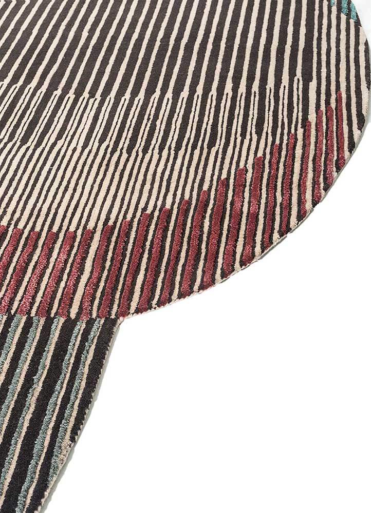 Antique Black/Pink Tint Hand Tufted