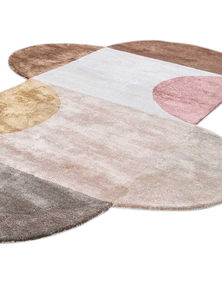 White/Soft Beige Hand Tufted Rug