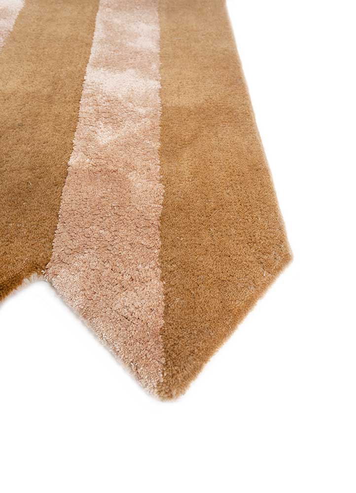 Capri/Peacock Blue Hand Tufted Rug