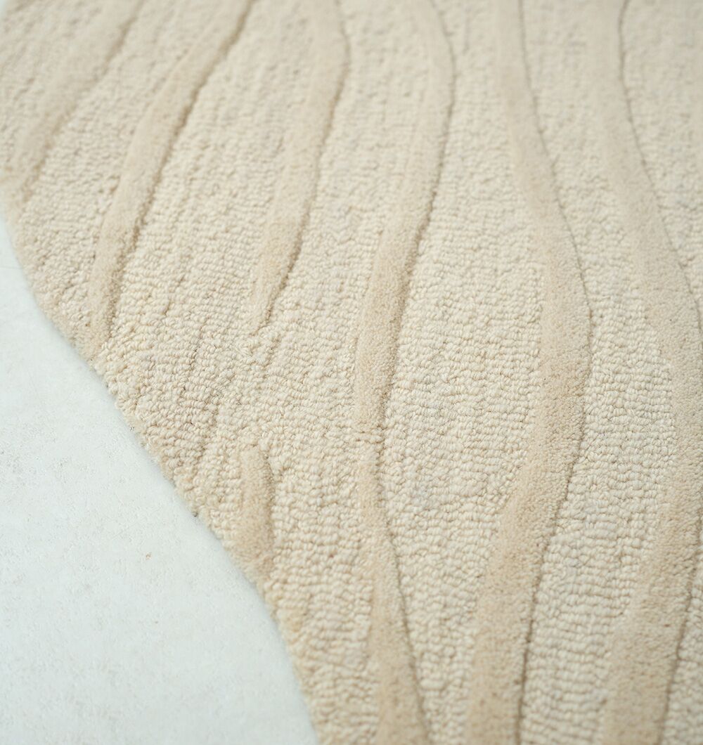 Sandflow Freeform Wool Rug