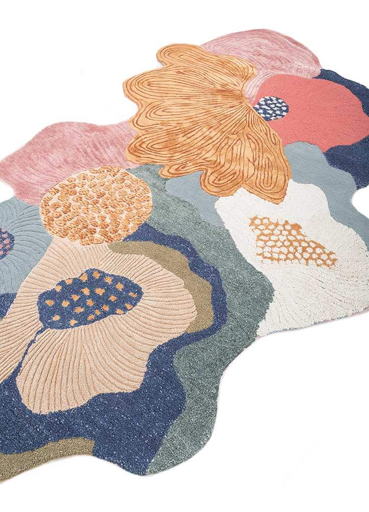 Deco Rose Hand-Tufted Rug