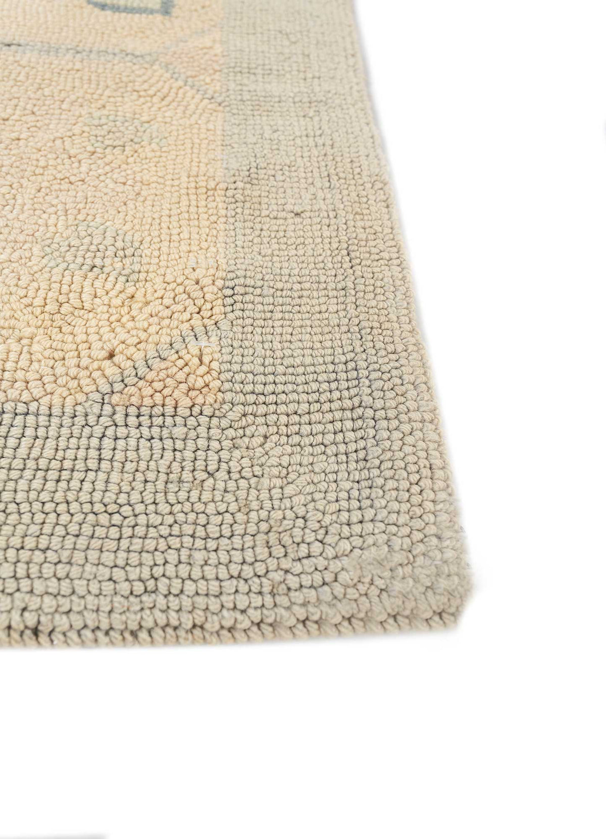 Loop Trellis Rug