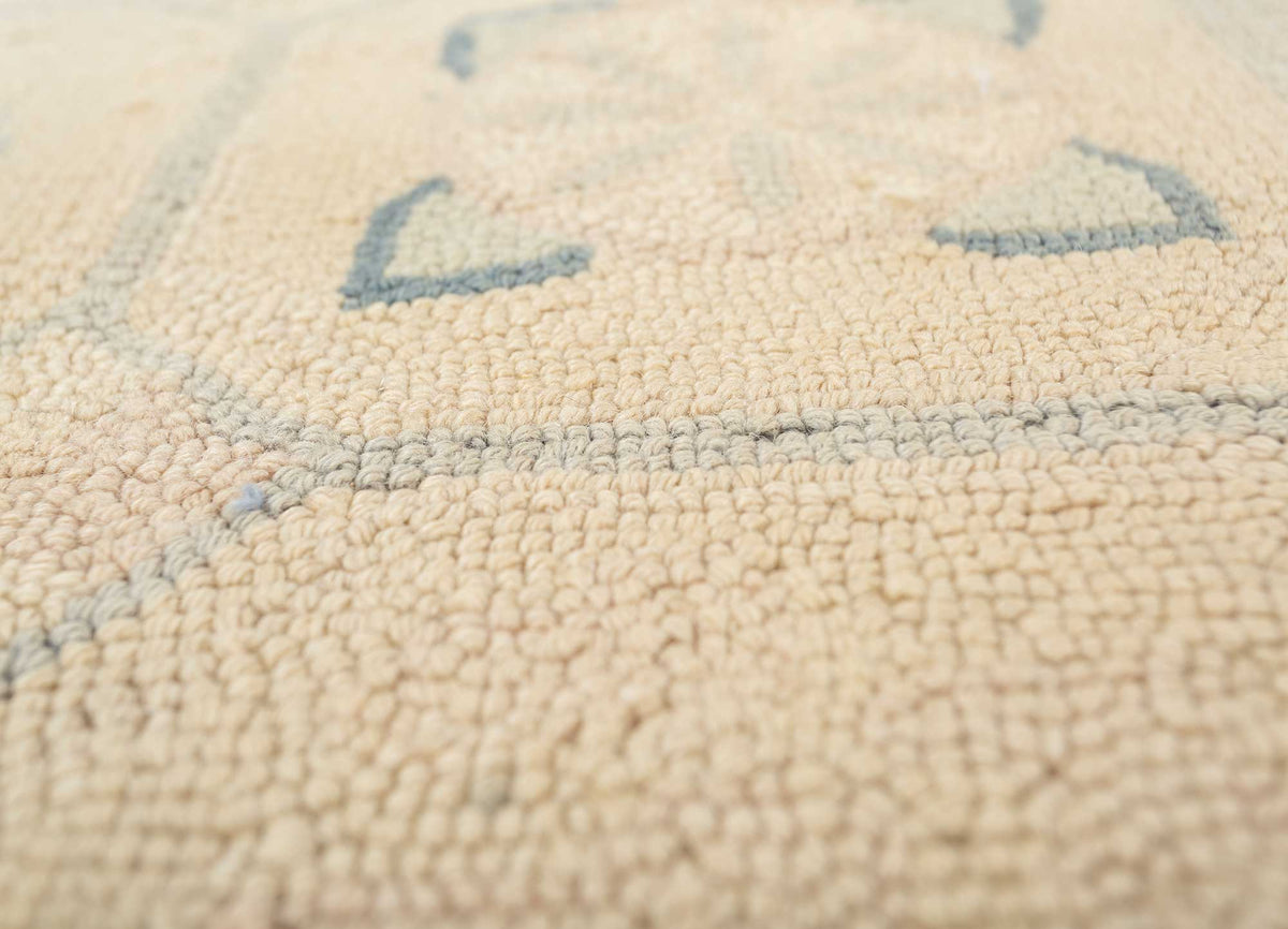 Loop Trellis Rug
