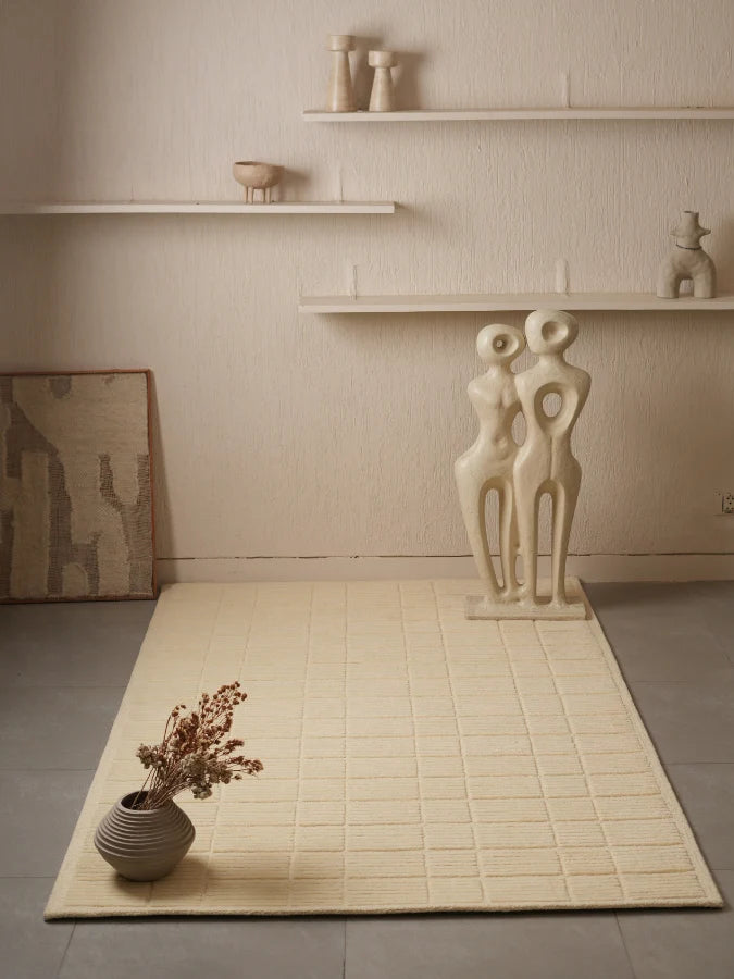 The Whitestone – Hand-Tufted Wool Rug