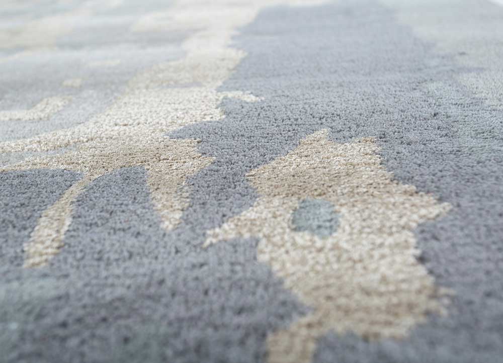 Silver Gray & Nickel Abstract Hand-Tufted Rug