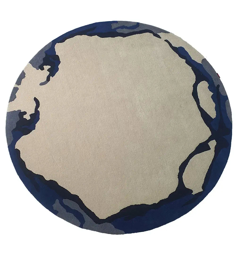 Midnight Shores – Abstract Round Rug